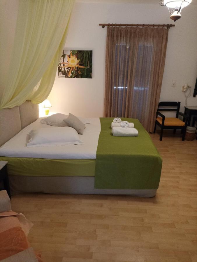 Pagali Hotel Ormos Aigialis Esterno foto